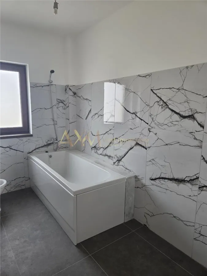 Vanzare apartament 2 camere - foto 7