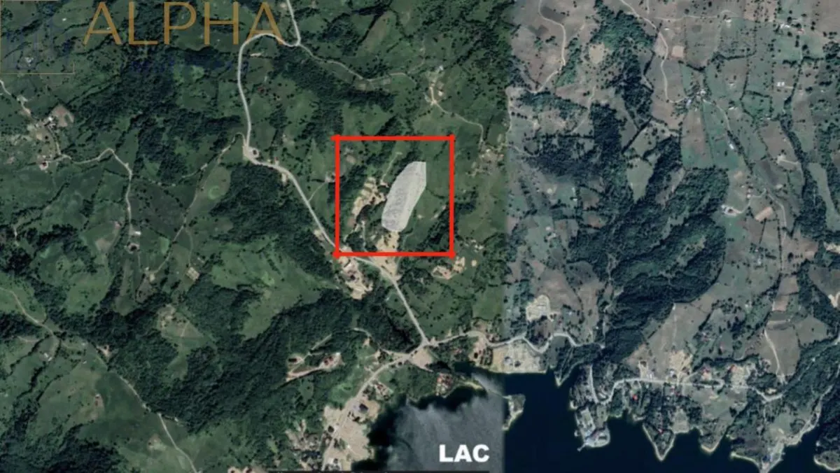 Teren Intravilan de 1.7 Hectare în Colibita - foto 2