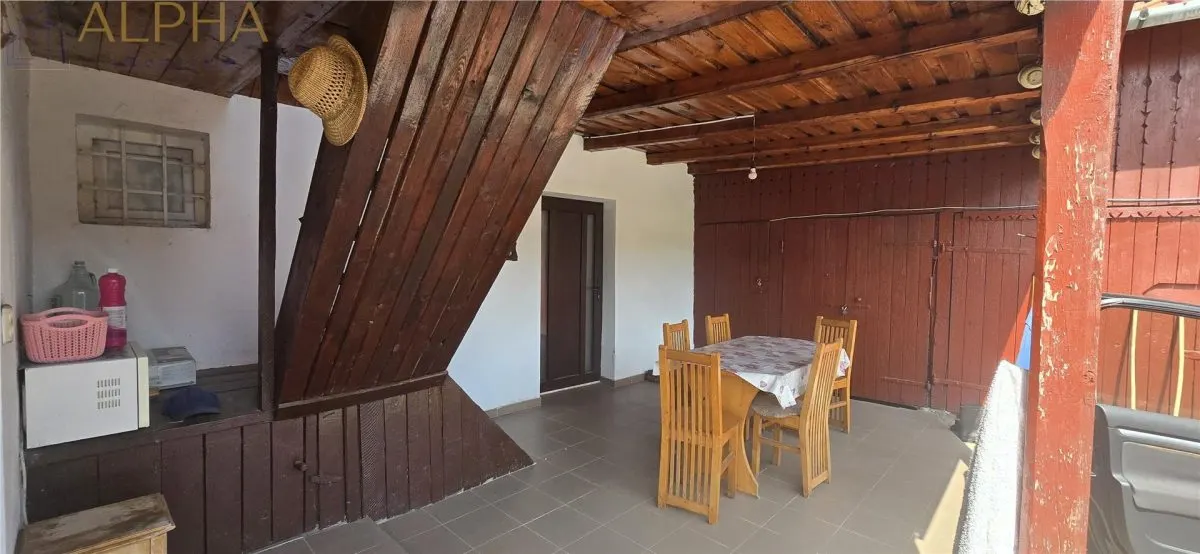 Casa renovata de vanzare Crainimat , BN cu teren 3148 mp - foto 11