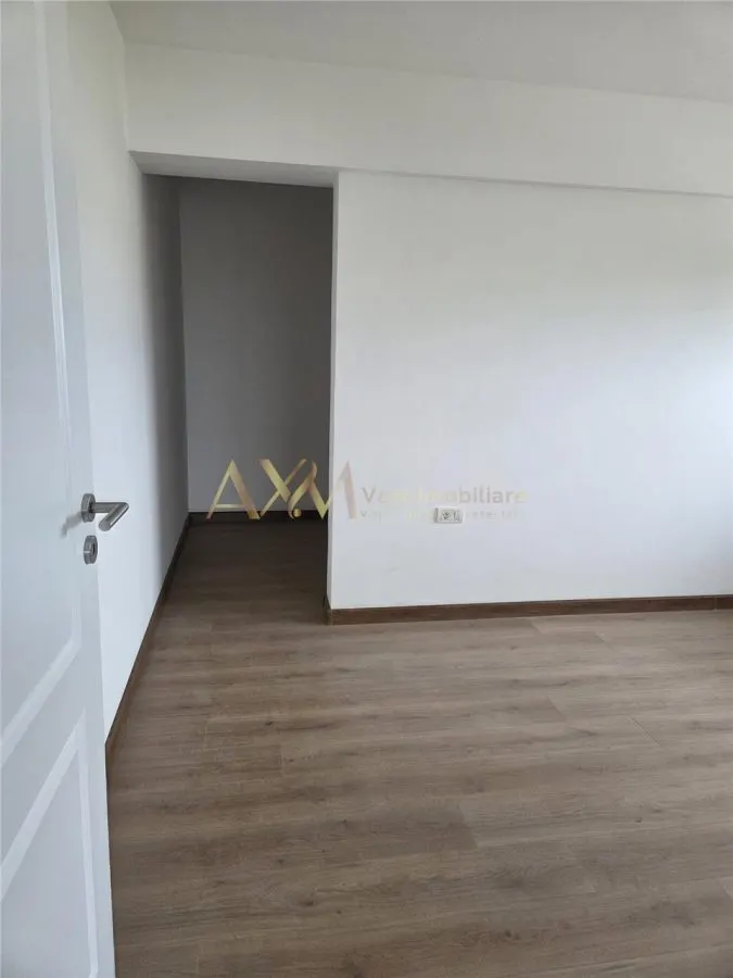 Vanzare apartament 3 camere - foto 23