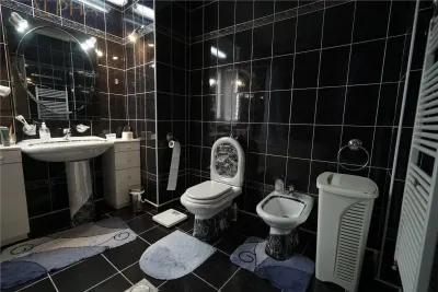 Vila eleganta cu piscina, teren generos si finisaje de calitate - foto 15