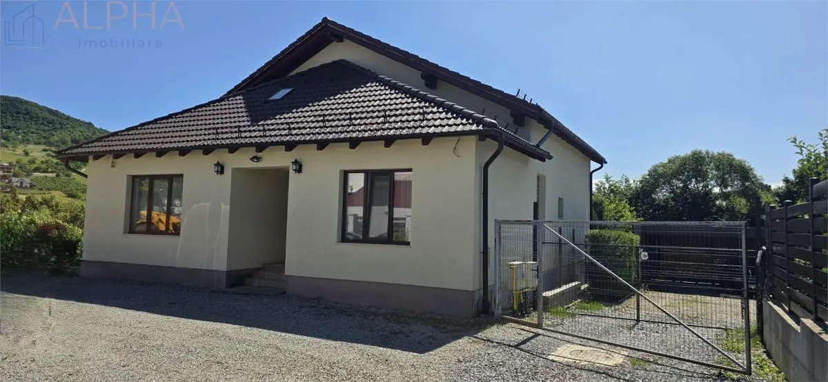 Casa moderna de vanzare cu finisaje premium â€“ Zona Str Ghinzii, Bistrita - foto 2