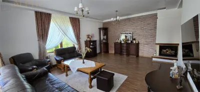 Casa moderna de vanzare cu finisaje premium â€“ Zona Str Ghinzii, Bistrita - foto 5