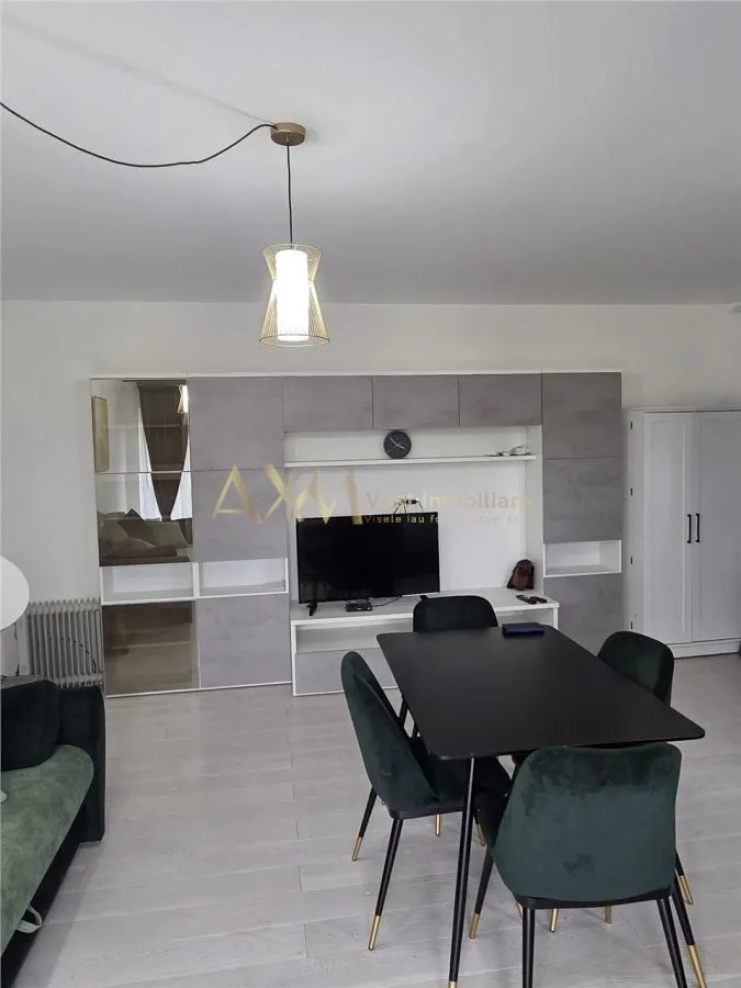 Vanzare apartament 2 camere - foto 2