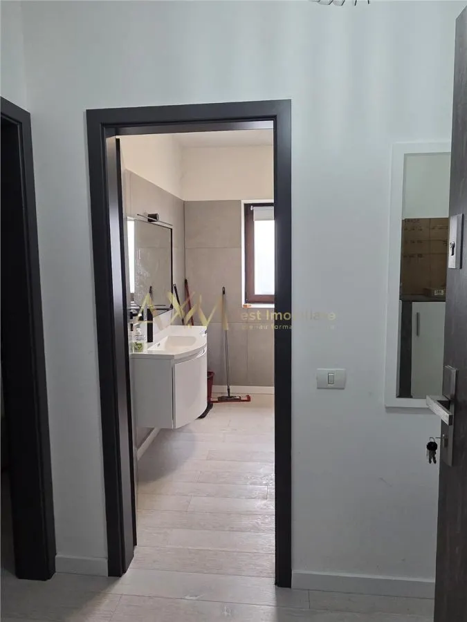 Vanzare apartament 2 camere - foto 19
