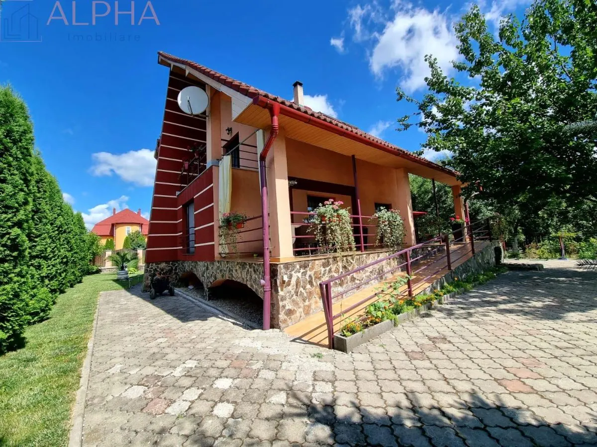 Casa de vanzare, zona Mosilor - foto 3