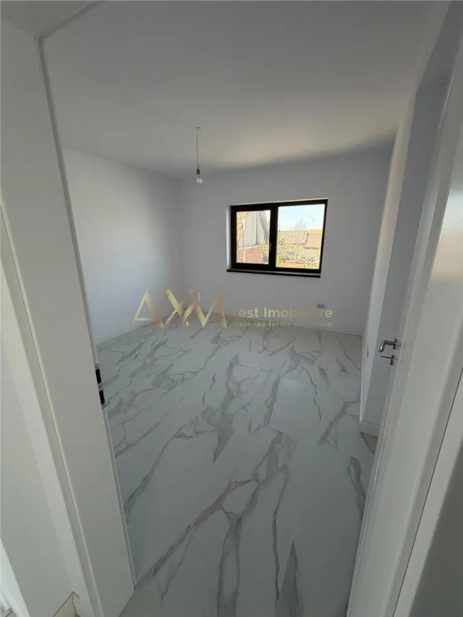 Inchiriere casa 4 camere Giroc - foto 12