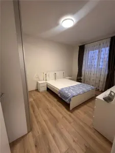 Inchiriere apartament 2 camere - foto 7