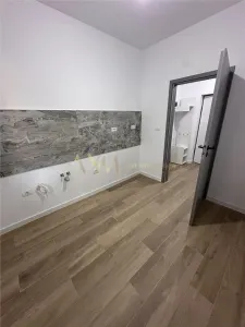 Vanzare apartament 2 camere - foto 12