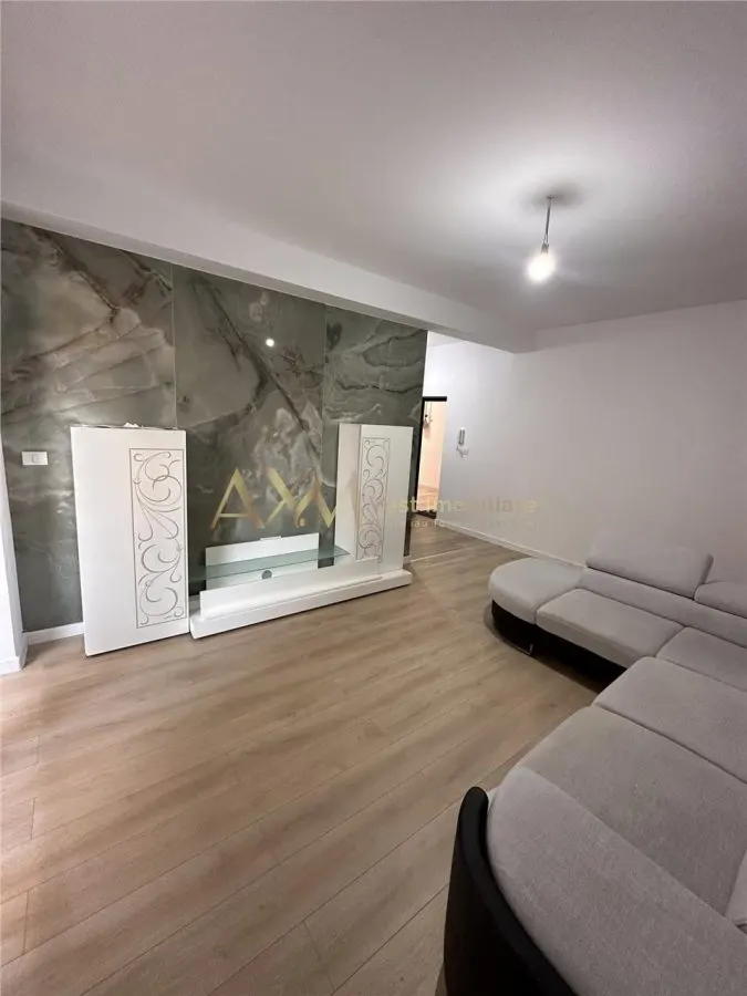 Vanzare apartament 2 camere - foto 3