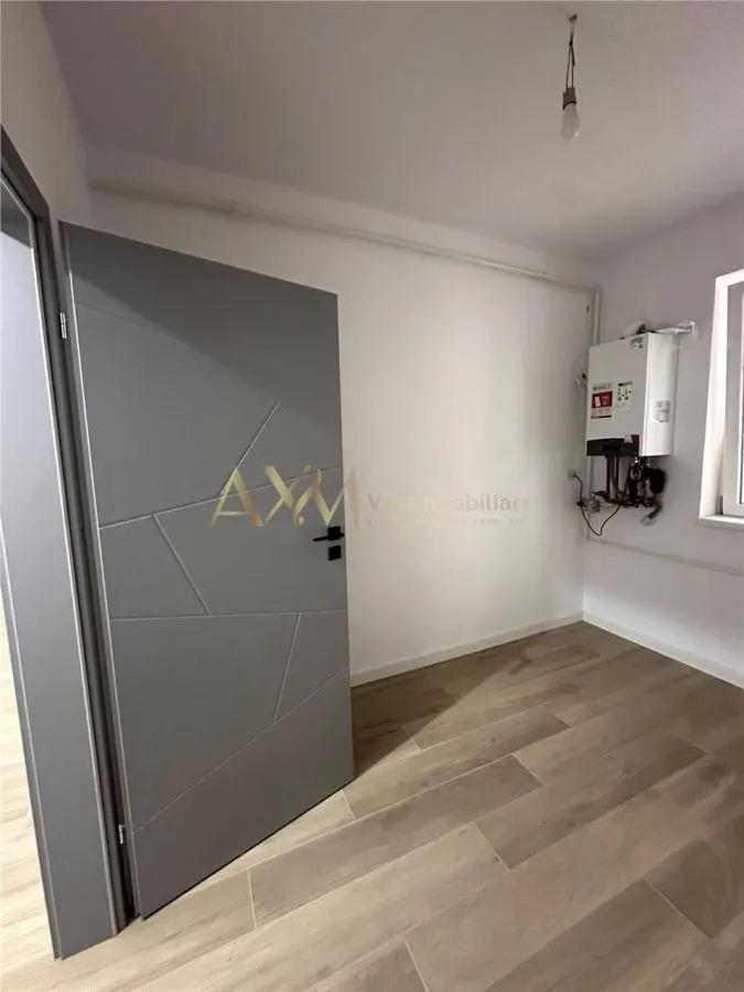 Vanzare apartament 2 camere - foto 6