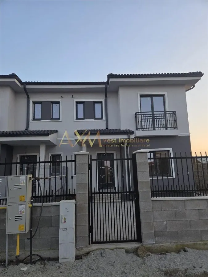 Vanzare 1/2 duplex 5 camere - foto 1