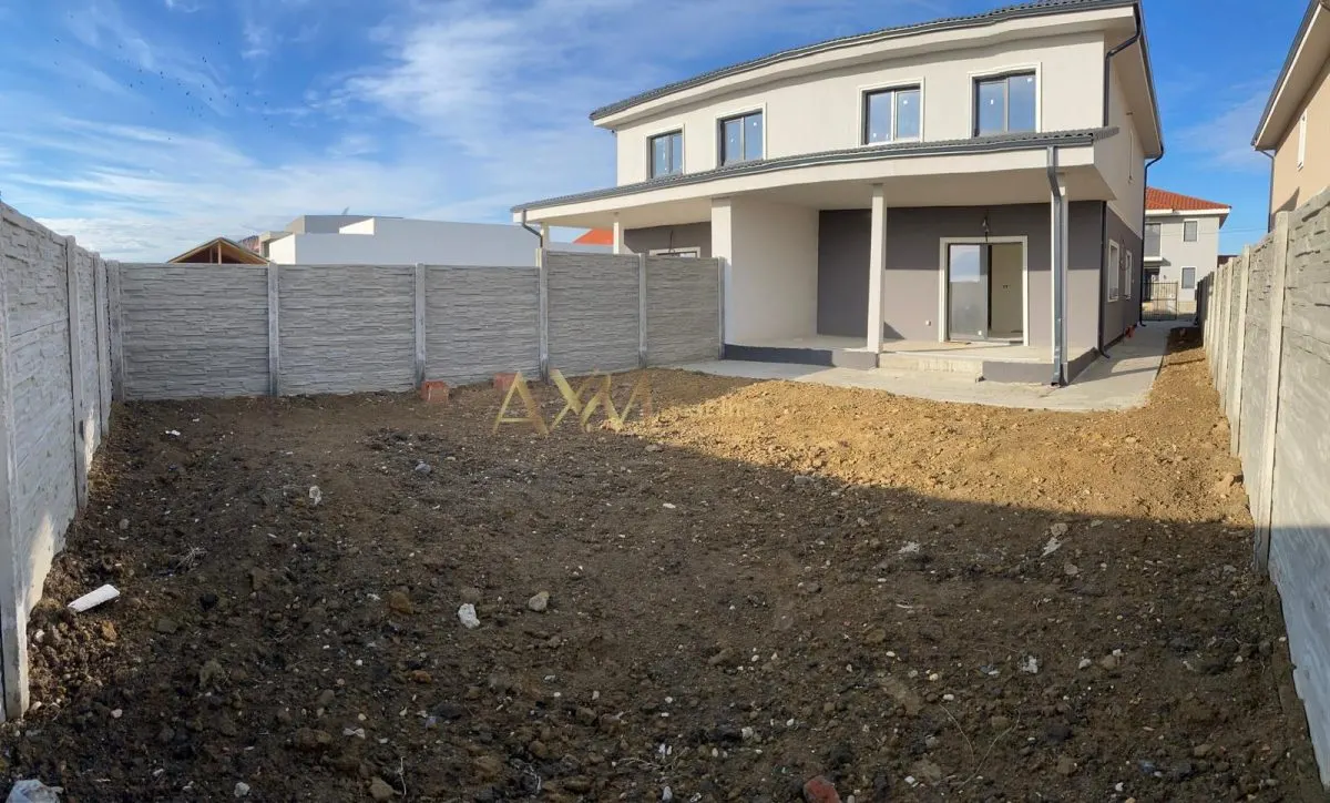 Vanzare 1/2 duplex 5 camere - foto 3