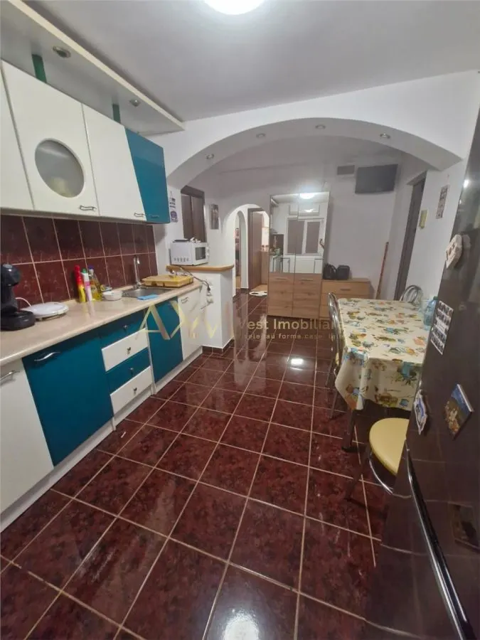 Vanzare apartament 3 camere - foto 18
