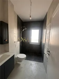 Vanzare apartament 2 camere - foto 2