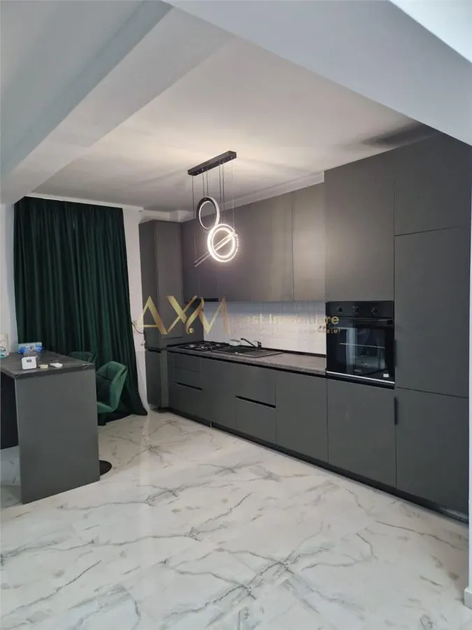 Vanzare apartament 2 camere - foto 2