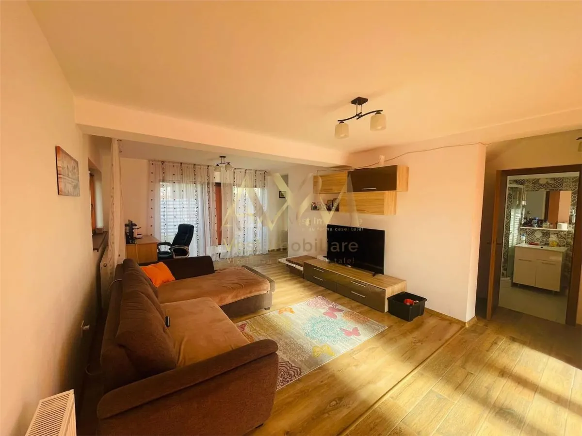 Casa cu 4 camere de vanzare in DUMBRAVITA - foto 5