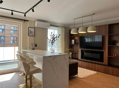 Apartament exclusivist cu birou si sauna zona Catedrala - Baia Mare