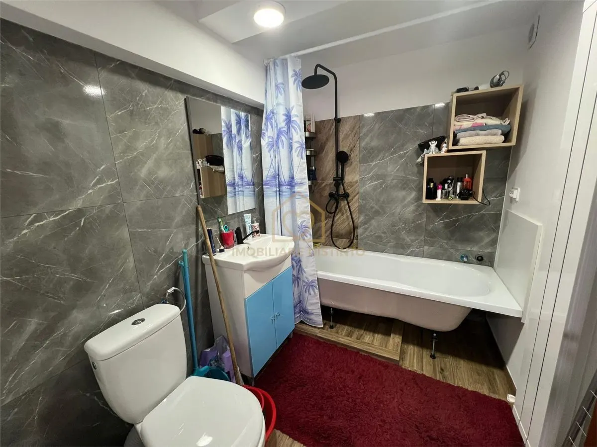 Apartament cu 3 camere Babes - foto 10