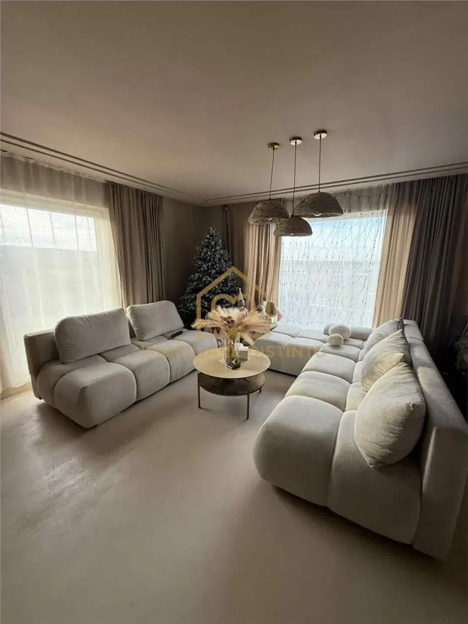Casa deosebita cu 3 camere 7,5 ari - foto 4