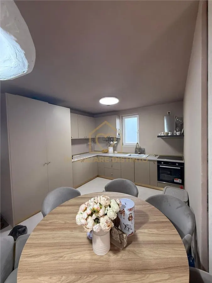 Casa deosebita cu 3 camere 7,5 ari - foto 9