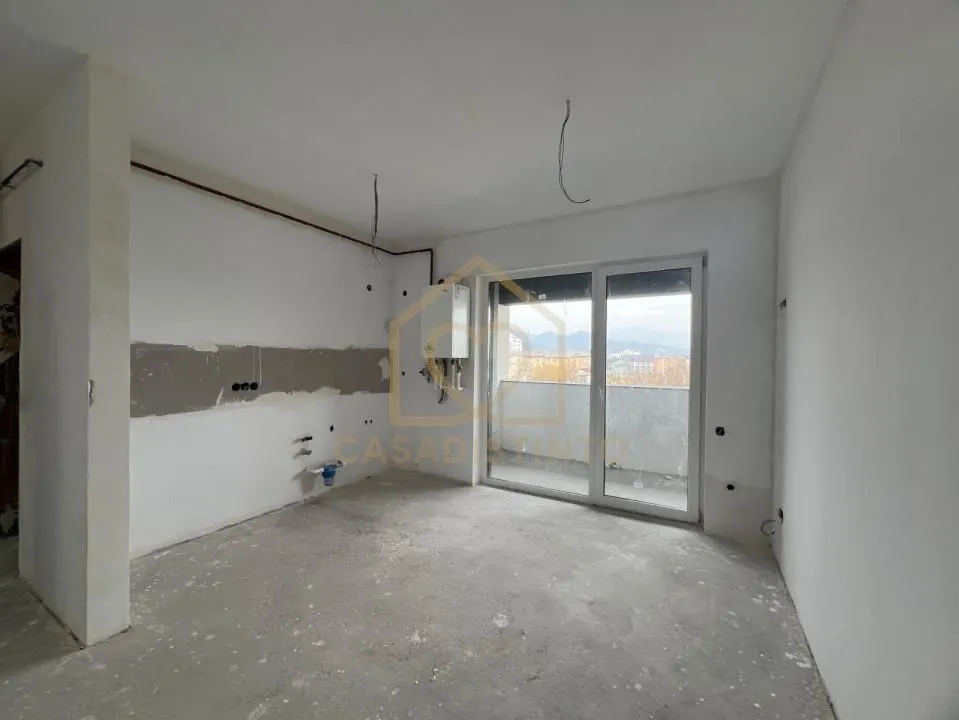 Apartament cu doua camere piata salajanca - foto 1