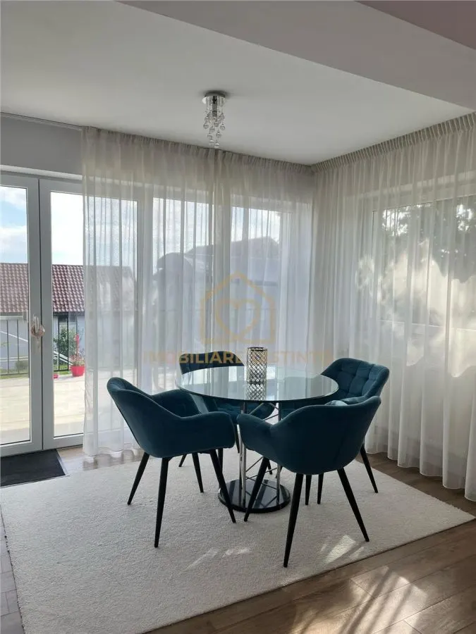 Casa cu 4 camere si garaj - foto 16