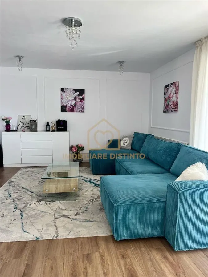 Casa cu 4 camere si garaj - foto 8