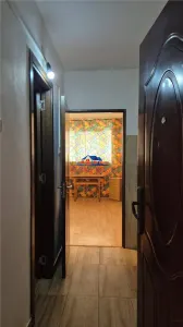 Garsoniera in Onesti 0742 801 123, parter, 19500 euro - foto 14