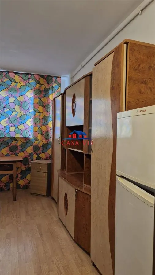 Garsoniera in Onesti 0742 801 123, parter, 19500 euro - foto 9