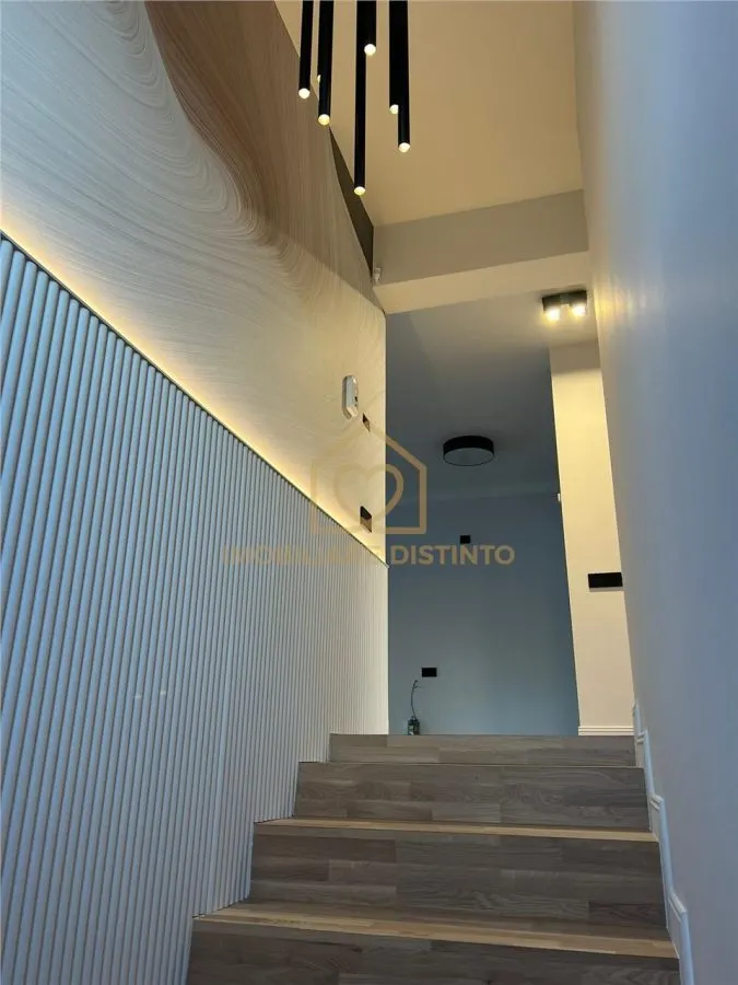 EXCLUSIVITATE!!! Penthouse exclusivist cu 5 camere si terasa - foto 9