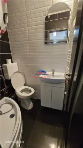 VANDUTA !!! Garsoniera in Onesti, zona Kaufland, etaj 2. - foto 25