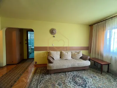 Apartament cu 4 camere Ultracentral - foto 3