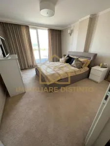 Penthouse de lux cu 6 camere, 3 locuri de parcare, zona Europa - foto 16