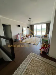 Penthouse de lux cu 6 camere, 3 locuri de parcare, zona Europa - foto 8