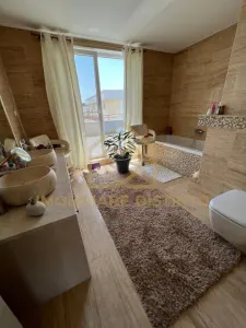 Penthouse de lux cu 6 camere, 3 locuri de parcare, zona Europa - foto 9