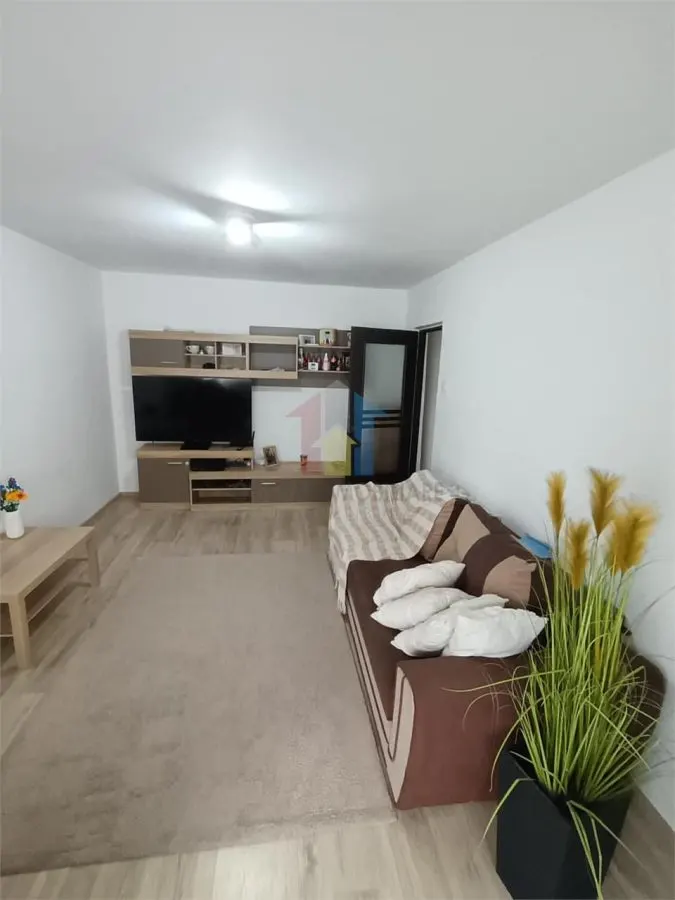 Mobilat si Utilat! Ap 3 camere, zona Garii, SPATIOS - foto 3