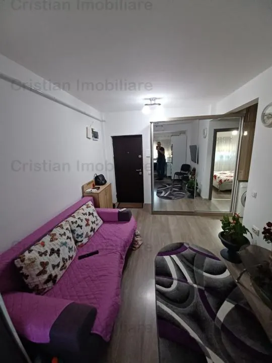 BLOC NOU! Ap 1 camera transformat in 2 , zona Radu Negru - foto 3