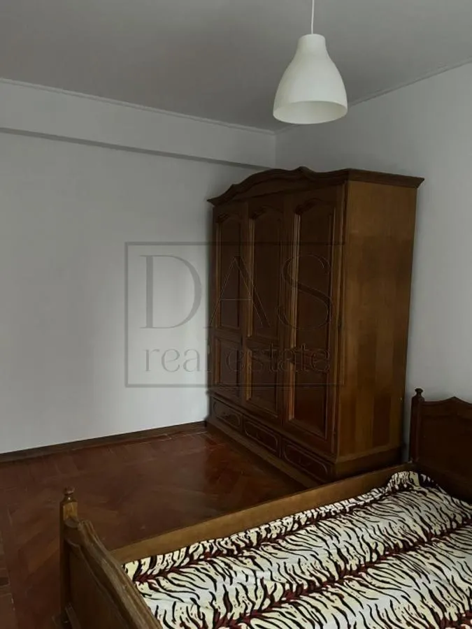 Apartament 2 camere | Ultracentral | langa metrou Piata Romana - foto 3