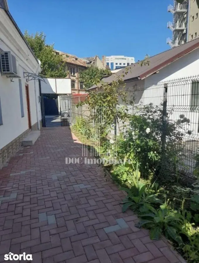 Inchiriere| Spatiu Comercial|Marasesti - foto 8