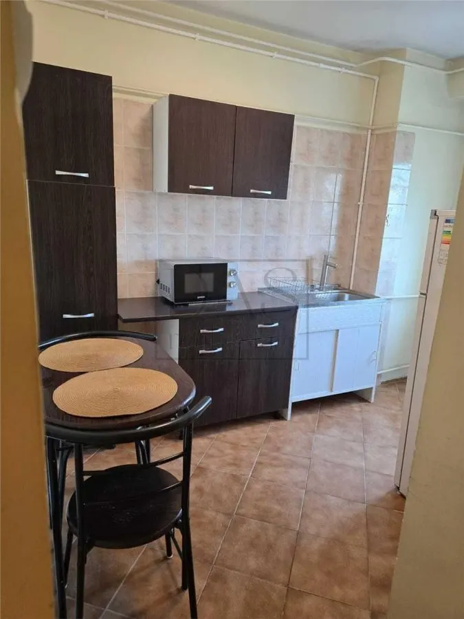 Apartament 2 camere Decebal, Piata Muncii, bloc 1999 - foto 4