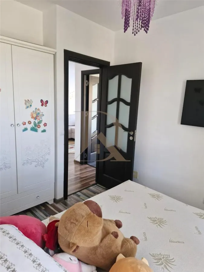 Apartament 3 camere - Popas Pacurari Complex Brown Luxury - foto 8