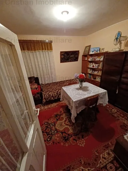Casa din caramida, teren 180 mp, deschidere dubla, zona Piata Saraca - foto 10