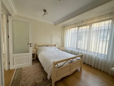 Apartament tip vila , 120 mp , zona Palas - foto 16