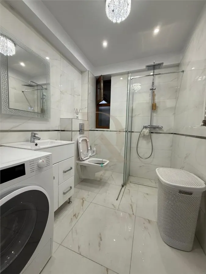 Apartament tip vila , 120 mp , zona Palas - foto 5