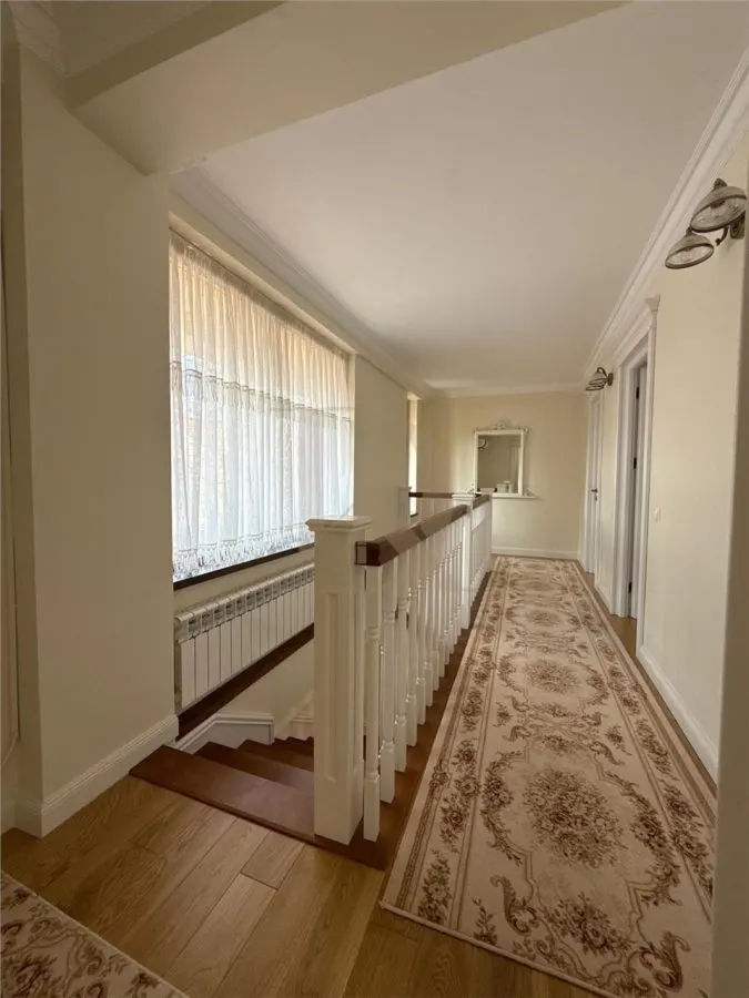 Apartament tip vila , 120 mp , zona Palas - foto 10