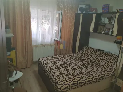 2 camere, decomandat, parter cu balcon, Mobilat si Utilat, Dorobantilor - foto 4