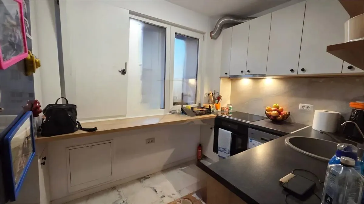 Centru Piata Unirii , apartament 2 camere , vedere spre Piata - foto 1