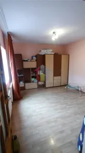 Chercea Casa doua corpuri cladire 5 cam  Teren=231 mp - Braila