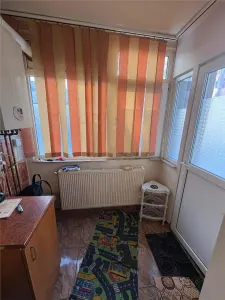 Apartament 2 camere decomandat Podul de Fier - foto 14